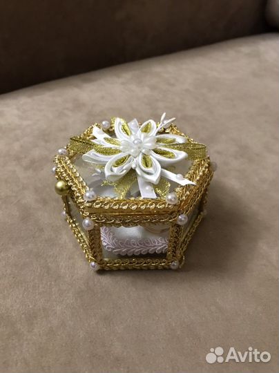 Подставка шкатулка подушка для свадебных колец