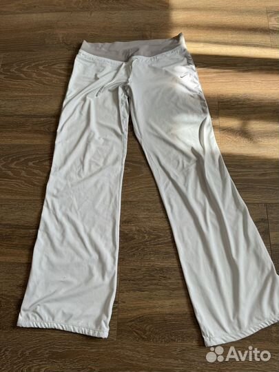 Спортивные штаны Nike