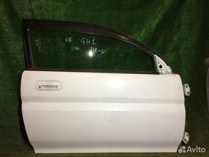 Дверь правая Honda HR-V GH2 Белая царапины