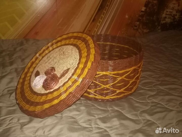 Плетеные коробочки и корзины