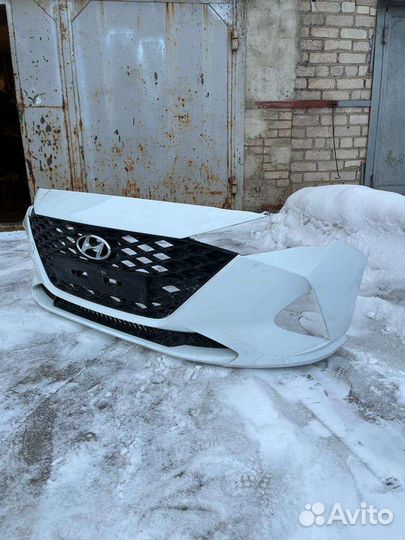 Передний бампер на hyundai solaris 2021