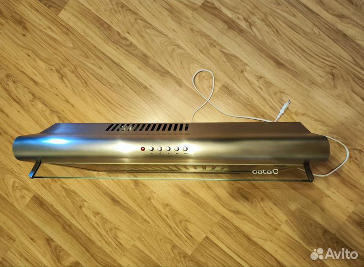 Вытяжка для кухни 60 см новая