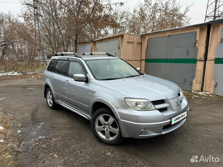 Mitsubishi Outlander 2.4 AT, 2006, 218 000 км