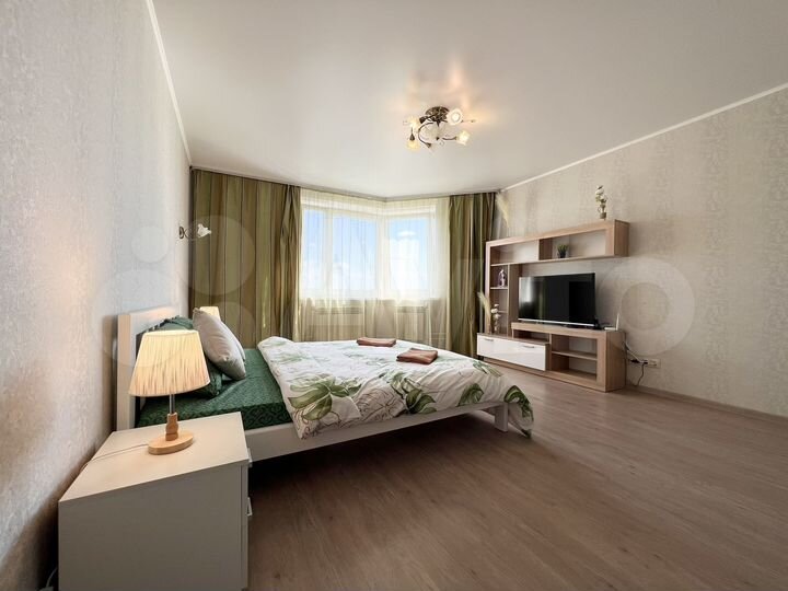 1-к. квартира, 42 м², 16/17 эт.