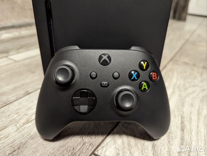 Приставка Xbox Series X 1TB в идеале + 2 геймпада