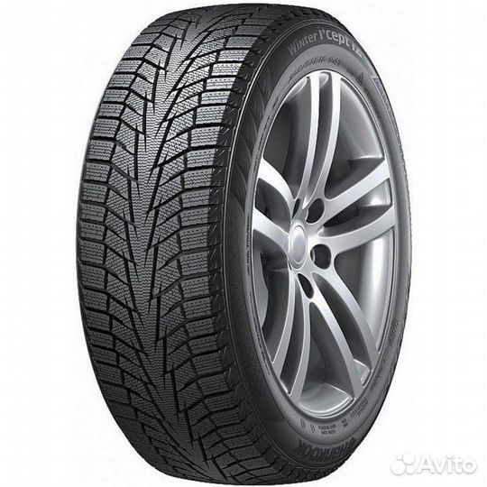 Hankook Winter I'Cept iZ 2 W616 225/50 R17