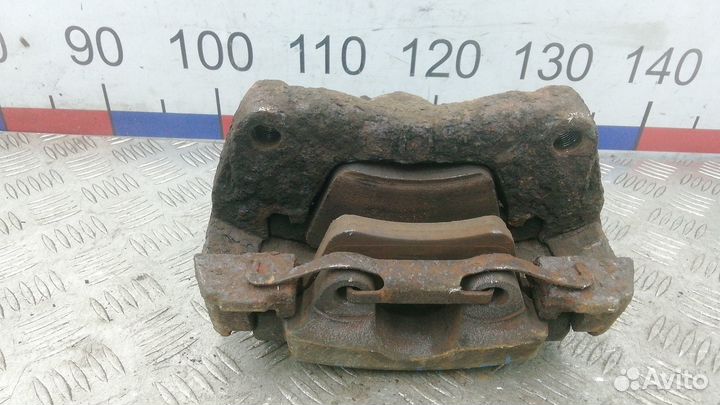 Суппорт передний правый Volkswagen Touareg 2006