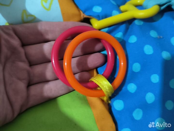 Игрушки пакетом для малышей развивающий коврик