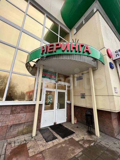 Продам торговое помещение, 409.6 м²