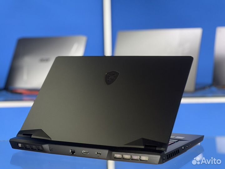 MSI Vector GP66 i7-12650H RTX 3060 15.6 Oled 240Hz