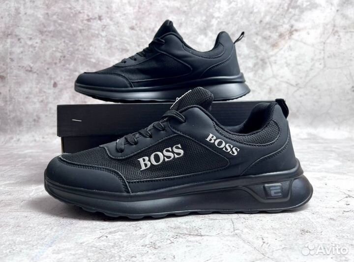 Кроссовки Boss эргономичные