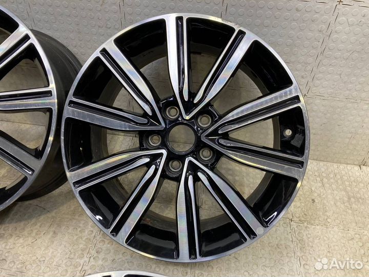 Комплект литых дисков R17 Kia Optima 4