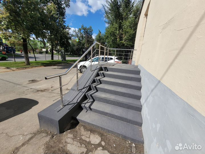 Поручни ограждения из нержавейки