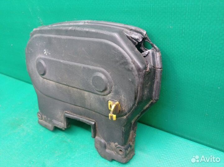 Крышка грм Citroen C4 хэтчбек ET3J4 2005