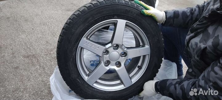 Шины на дисках 15