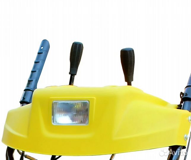 Снегоуборщик Huter SGC 8100C