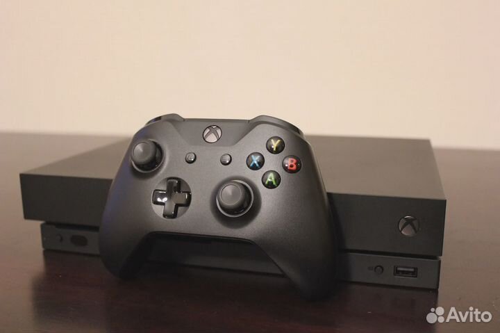Xbox one x 1tb