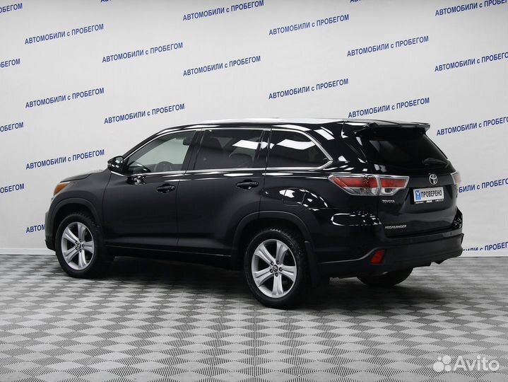 Toyota Highlander 3.5 AT, 2015, 121 325 км