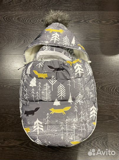 Зимний конверт в коляску на выписку