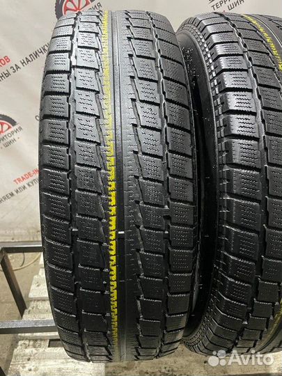 Hankook Nordik IS RW08 215/70 R16C Q