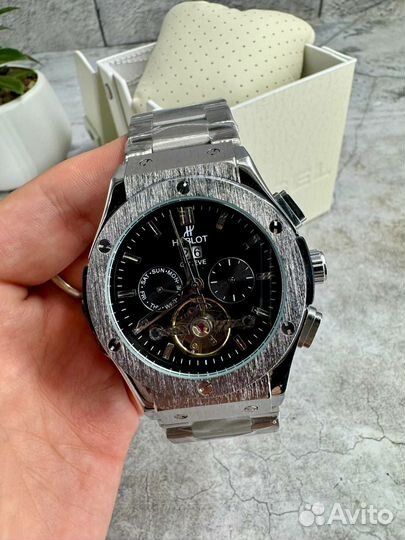 Часы мужские Hublot