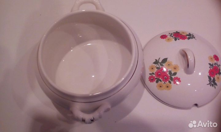 Супница 2,5 л, изготовлена в СССР