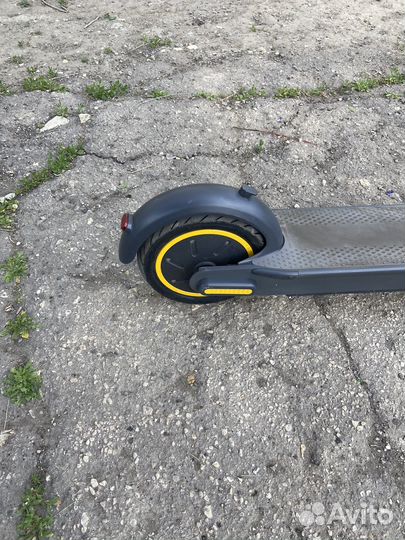 Электросамокат hiper triumph m100