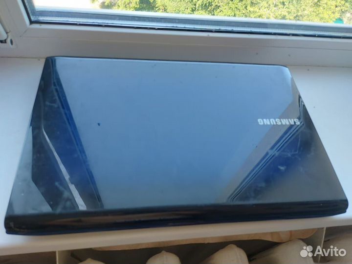 Ноутбук samsung r590