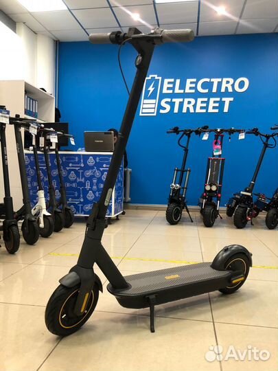 Электросамокат Ninebot Max G30P EU