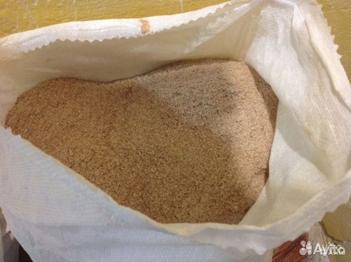 Продаём отруби пшеничные,зерно, жмых подсолнечный