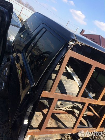 Ланд Ровер Дискавери 3 Discovery 3 по запчастям