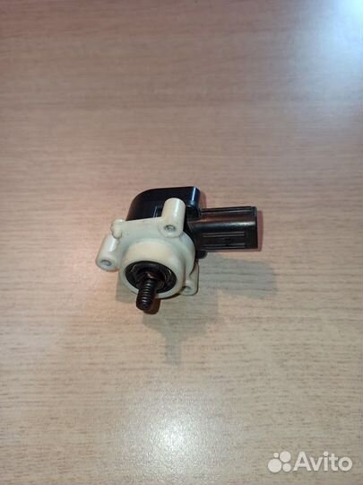 Датчик уровня фар Honda Accord