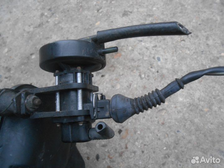 Корпус воздушного фильтра Ауди А6 С4 2.5 тди