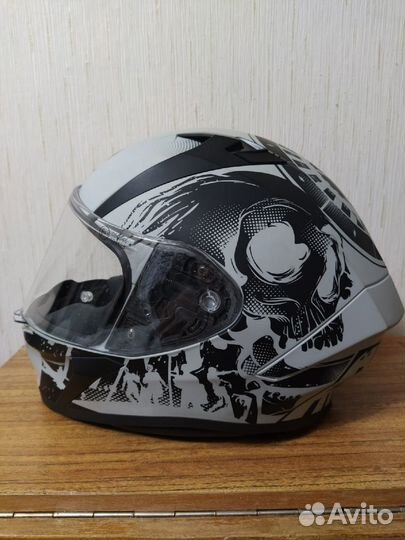 Мотоциклетный шлем