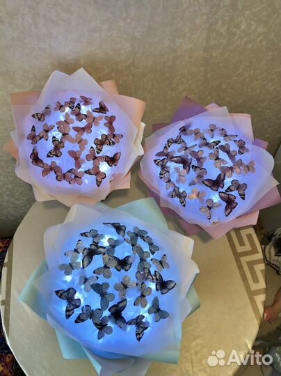 Букеты из бабочек 25 шт