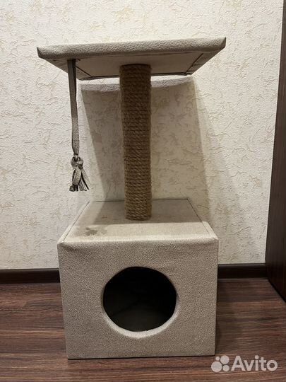 Домик для кошки с когтеточкой