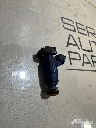 Топливная форсунка Kia Soul AM G4FC 2009