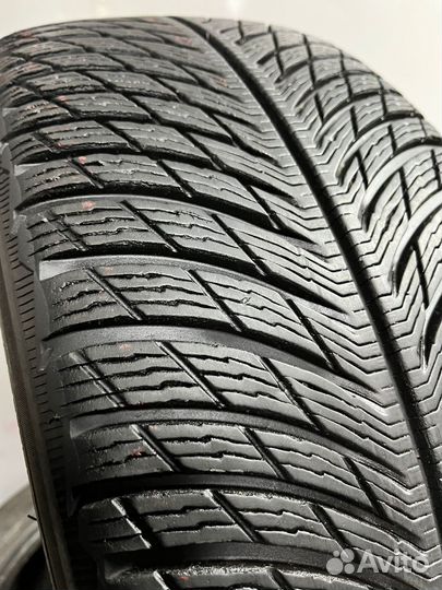 Michelin Alpin 5 235/45 R20