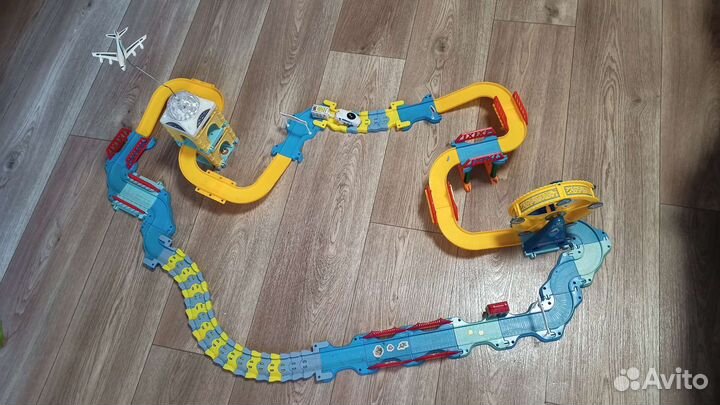 Игрушки Гоночный Трек