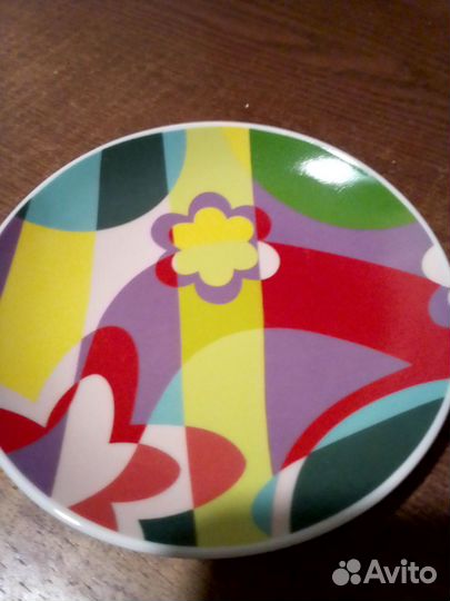 Продаю декоративные тарелки