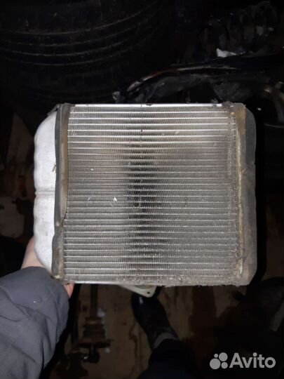 Радиатор печки мицубиси каризма 1.6