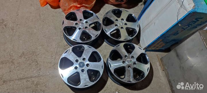 Литые диски r15 5x114.3