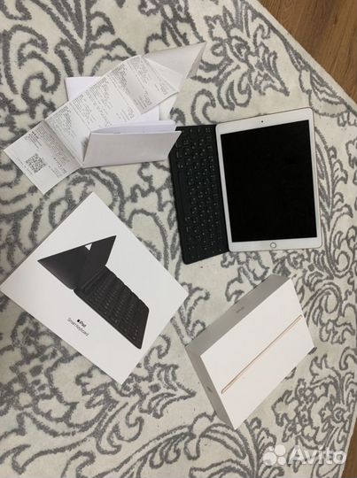 Планшет apple iPad 10 2, 32 + клавиатура оригинал