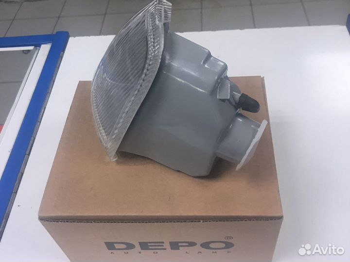 4421508L Габарит левый Opel Omega A 87-91