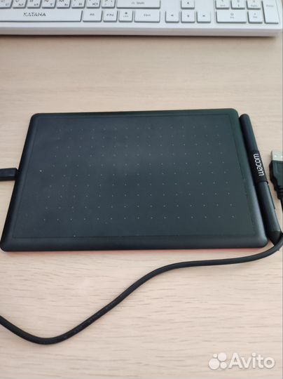 Wacom one s