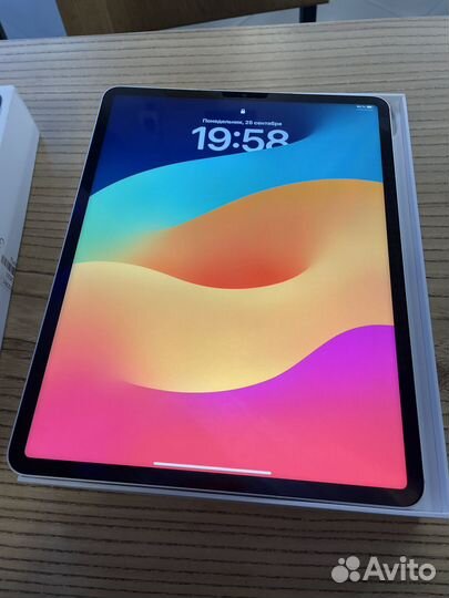 iPad Pro 12.9 (5 поколение) M1