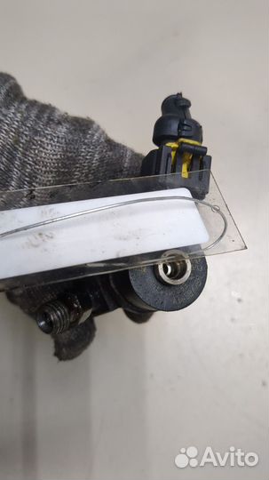 Форсунка топливная Opel Astra H