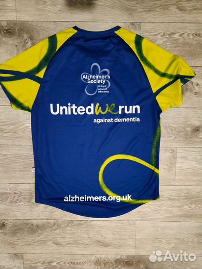 Футболка синяя