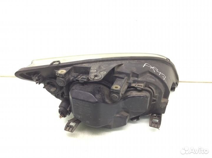 Фара Ford Focus 2 (2004-2011)