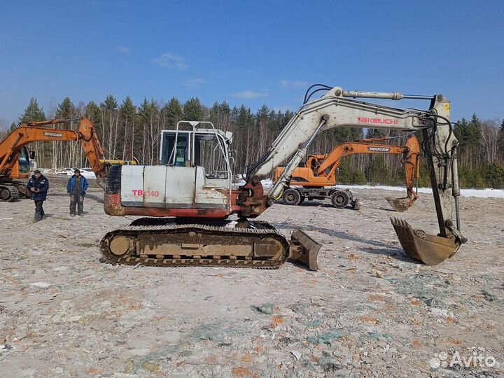 Гусеничный экскаватор Takeuchi TB1140, 2008